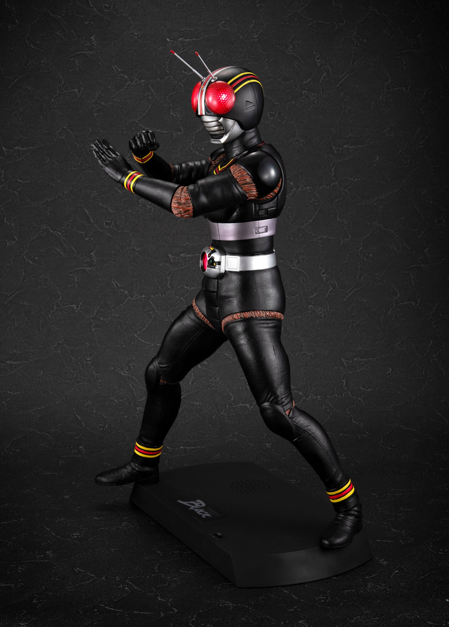PRE ORDER – ULTIMATE ARTICLE KAMEN RIDER BLACK