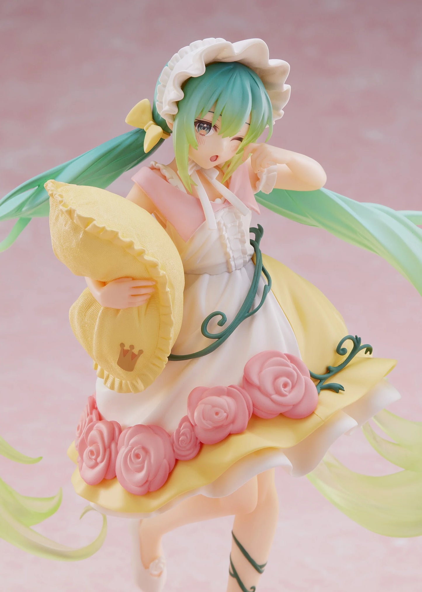 PRE ORDER – HATSUNE MIKU WONDERLAND FIGURE SLEEPING BEAUTY REISSUE