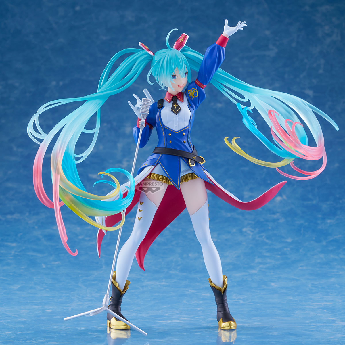 BACK ORDER – GUNDAM 45TH×HATSUNE MIKU BANPRESTO EVOLVE - GUNDAM COLLABORATION - FIGURE
