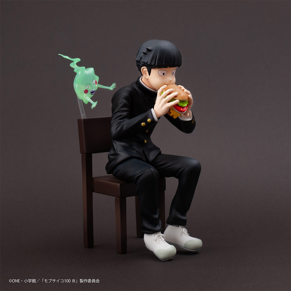 PRE ORDER – MOB PSYCHO 100 III × BUNBOUGU CAFÉ 2022 FIGURE – SHIGEO KAGEYAMA & EKUBO