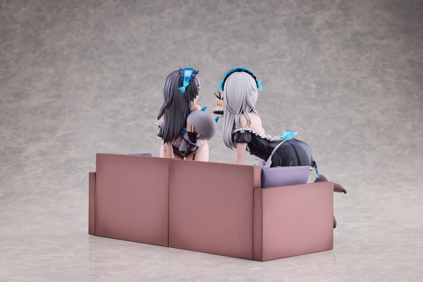 PRE ORDER – 1/6 SNOWBREAK CONTAINMENT ZONE - CHERNO & MEURSAULT APPRENTICE MAID VER. DELUXE EDITION