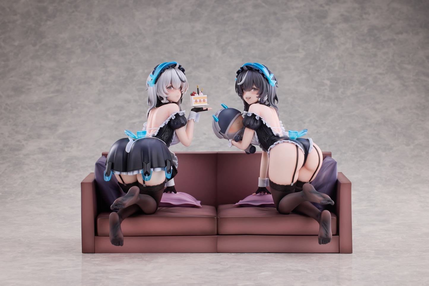 PRE ORDER – 1/6 SNOWBREAK CONTAINMENT ZONE - CHERNO & MEURSAULT APPRENTICE MAID VER. DELUXE EDITION