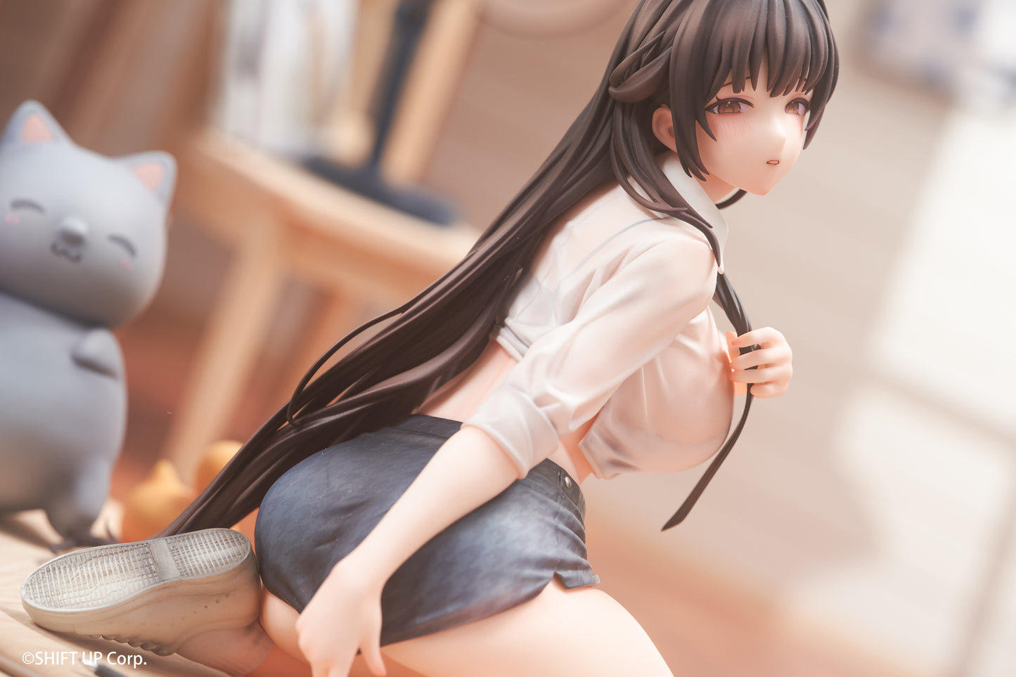 PRE ORDER – 1/7 GODDESS OF VICTORY: NIKKE - MARCIANA : SCHOOL DAYS DELUXE EDITION
