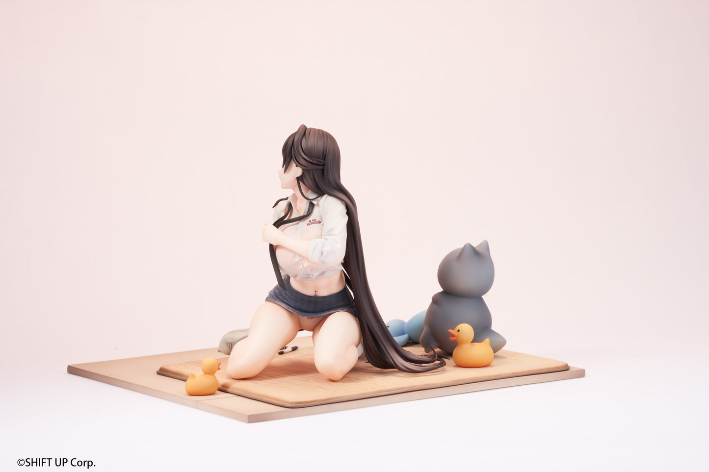 PRE ORDER – 1/7 GODDESS OF VICTORY: NIKKE - MARCIANA : SCHOOL DAYS DELUXE EDITION