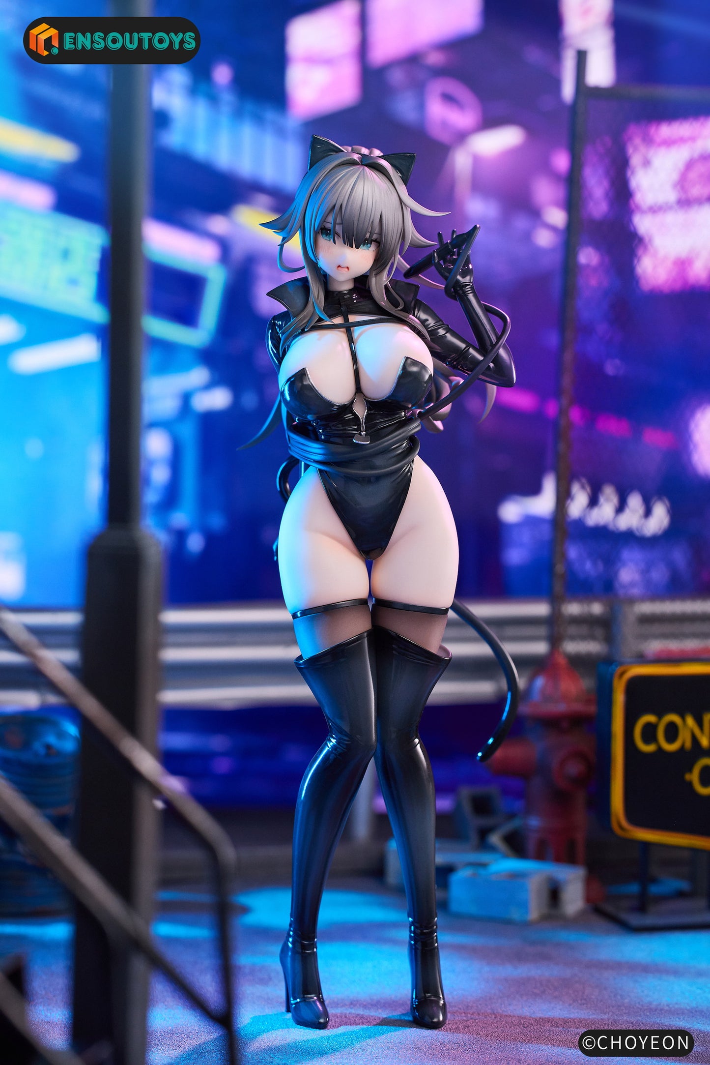 PRE ORDER – 1/6 CAT WOMAN HAPPY-CHAN DIFFERENT COLOR EDITION