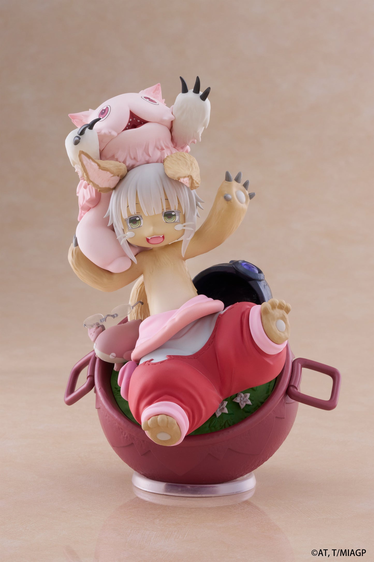 PRE ORDER – MADE IN ABYSS: THE GOLDEN CITY OF THE SCORCHING SUN AMP+ FIGURE - NANACHI (MY TREASURE)
