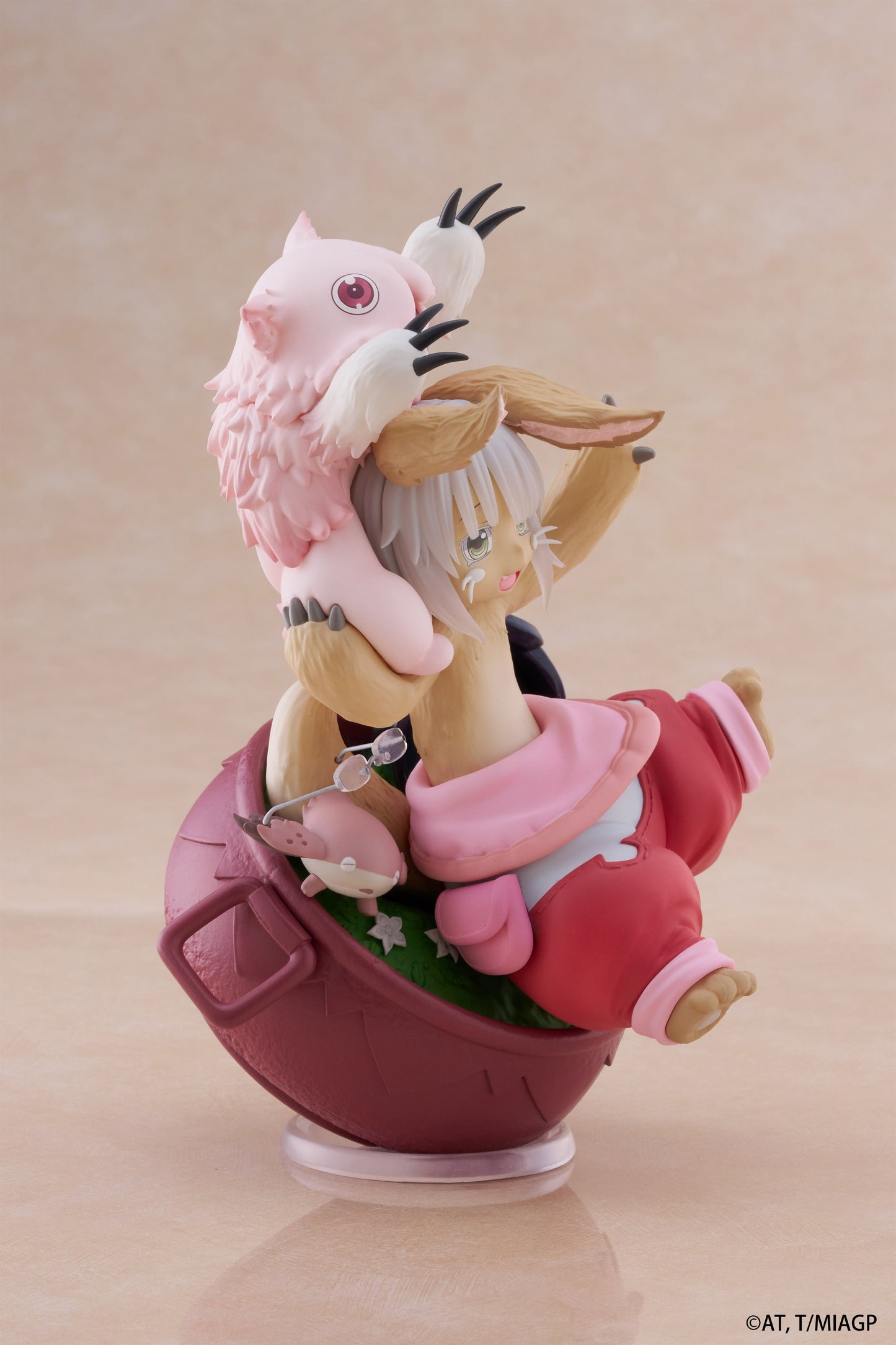 PRE ORDER – MADE IN ABYSS: THE GOLDEN CITY OF THE SCORCHING SUN AMP+ FIGURE - NANACHI (MY TREASURE)