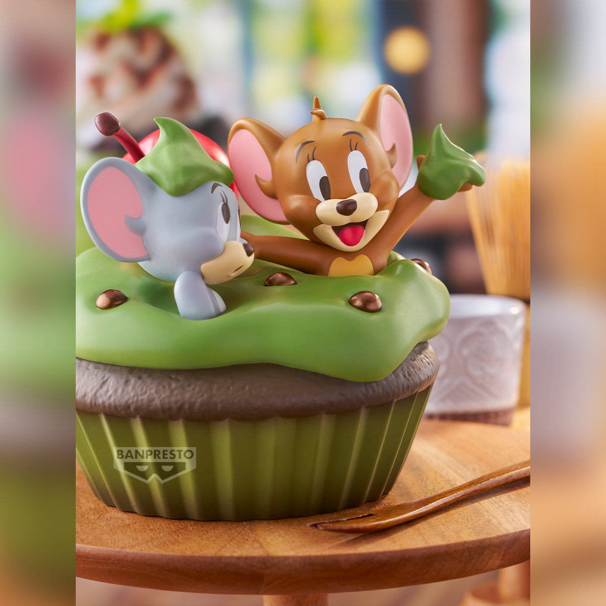 PRE ORDER – TOM AND JERRY BIG SOFT VINYL FIGURE - SWEET MATCHA CUPCAKE