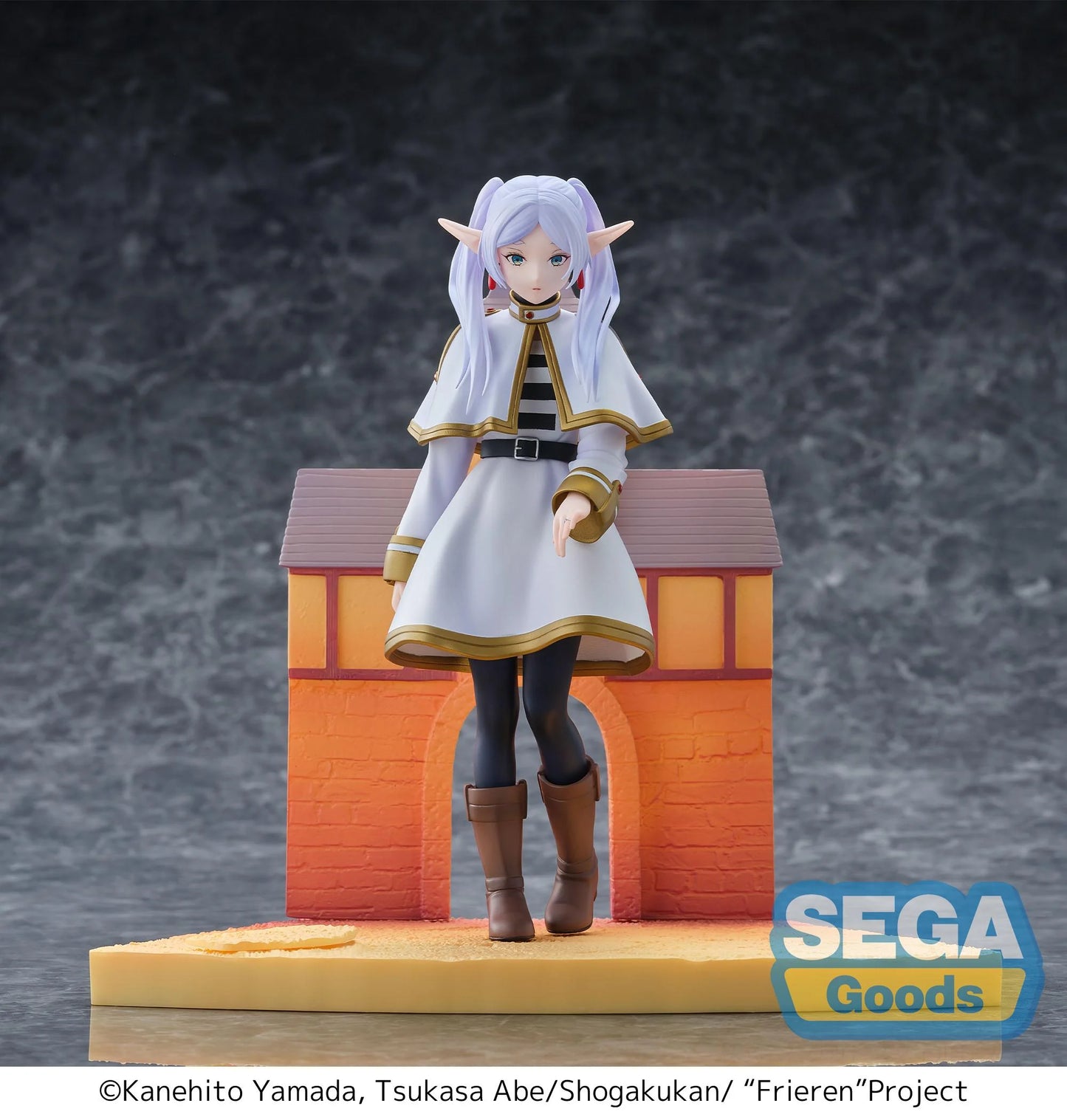 PRE ORDER – LUMINASTA FRIEREN: BEYOND JOURNEY'S END - FRIEREN - ETERNAL LOVE