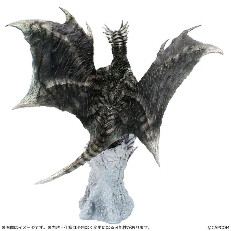 PRE ORDER – CAPCOM FIGURE BUILDER CREATOR'S MODEL MONSTER HUNTER - KUSHALA DAORA RE-PRO MODEL
