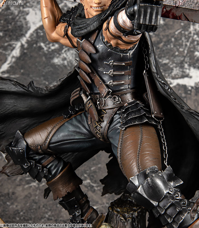 PRE ORDER – 1/7 REPRODUCTION TV ANIME BERSERK GUTS BLACK SWORDSMAN VER