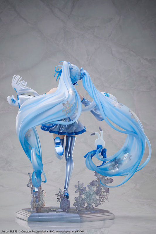 PRE ORDER – 1/7 CHARACTER VOCAL SERIES 01: HATSUNE MIKU - SNOW MIKU SKY TOWN 10TH ANNIVERSARY VER. COMPLETE FIGURE