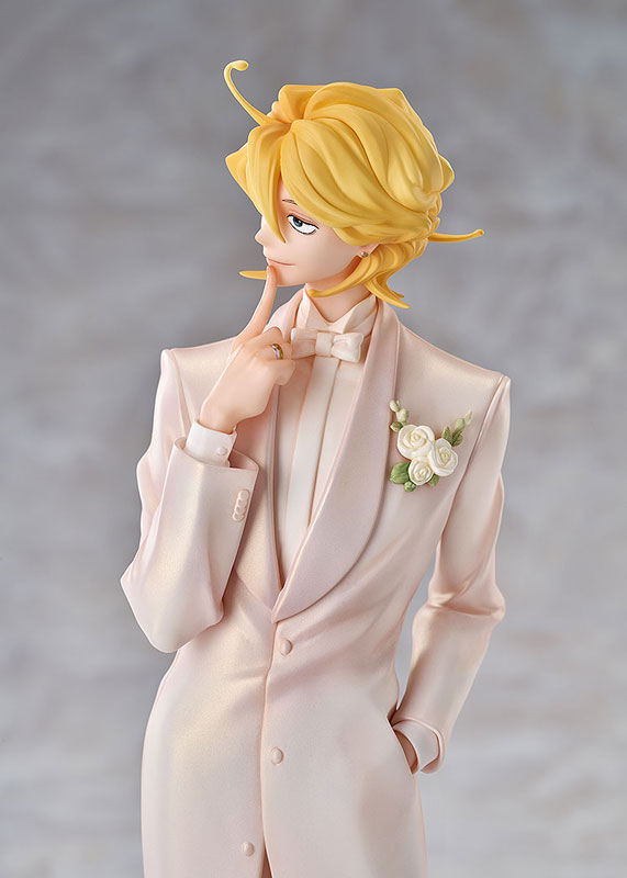 PRE ORDER – DOUKYUSEI - HIKARU KUSAKABE : WEDDING VER.