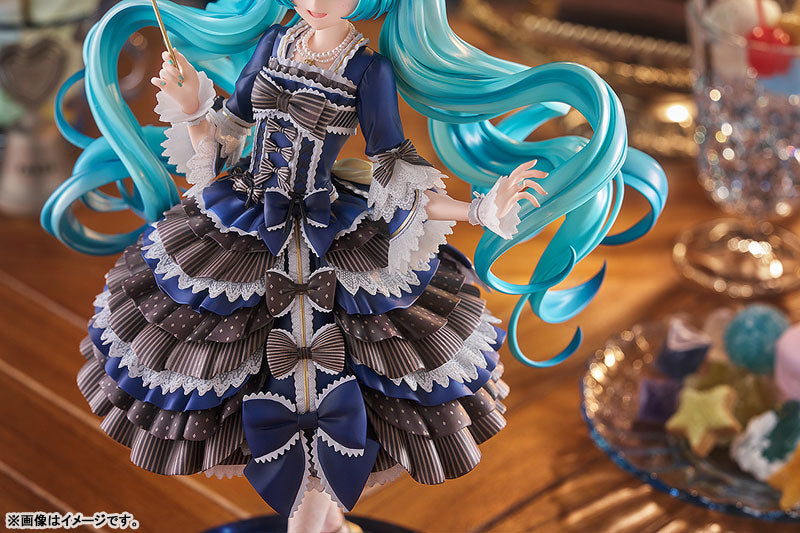 PRE ORDER – 1/7 HATSUNE MIKU: SHOOTING STAR A LA MODE VER.