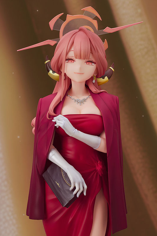 PRE ORDER – 1/7 BLUE ARCHIVE - ARU (DRESS)