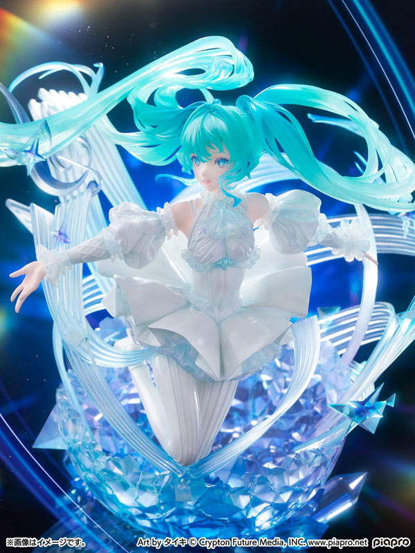 PRE ORDER – 1/7 HATSUNE MIKU - CRYSTAL DRESS VER.