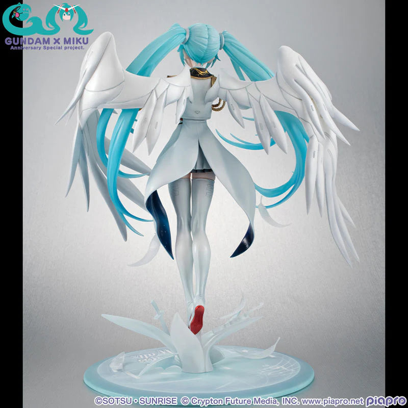 PRE ORDER – LUCREA MOBILE SUIT GUNDAM 45TH ANNIVERSARY X HATSUNE MIKU - HATSUNE MIKU X WING GUNDAM ZERO EW