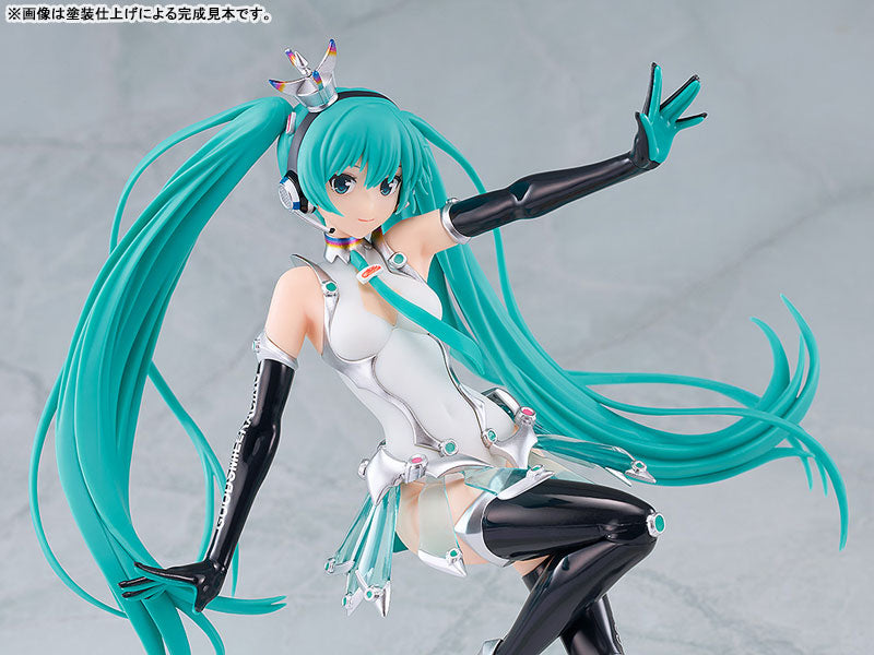 PRE ORDER – 1/8 REINCARNATION RACING MIKU : 2013 VER.