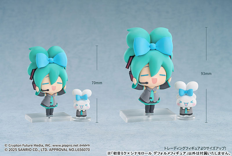 PRE ORDER – HATSUNE MIKU X CINNAMOROLL CHIBI FIGURE