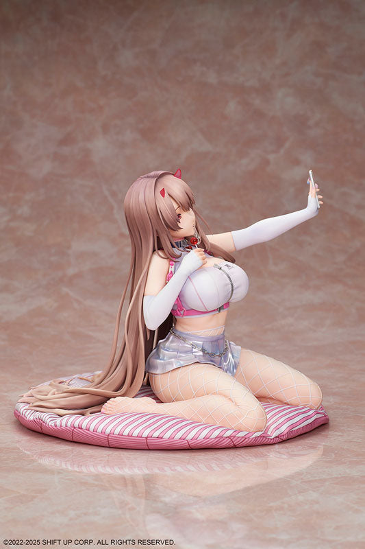 PRE ORDER – 1/4 GODDESS OF VICTORY: NIKKE - VIPER COMPLETE FIGURE