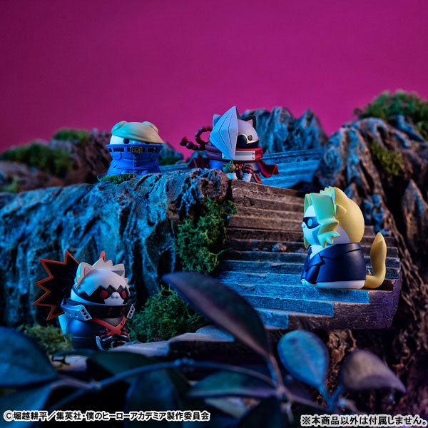 PRE ORDER – BOX OF 8 - MEGA CAT PROJECT MY HERO ACADEMIA HEROACA CATS NO.02
