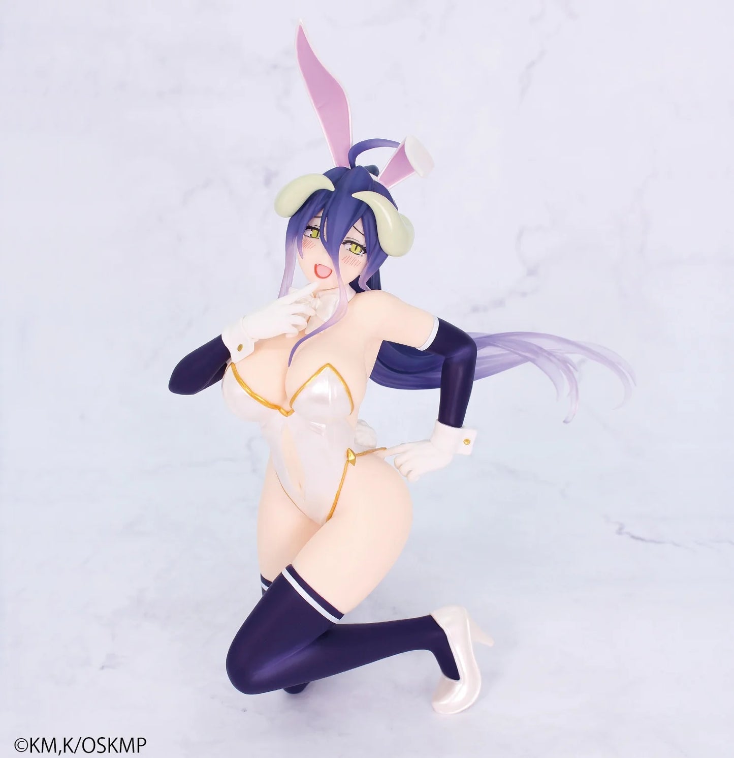PRE ORDER – 1/7 OVERLORD CARAT FIGURE ALBEDO BUNNY WHITE VER.