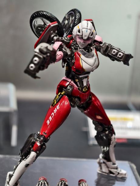 PRE ORDER – TRANSFORMERS: RISE OF THE BEASTS AMK PRO SERIES ARCEE MODEL KIT