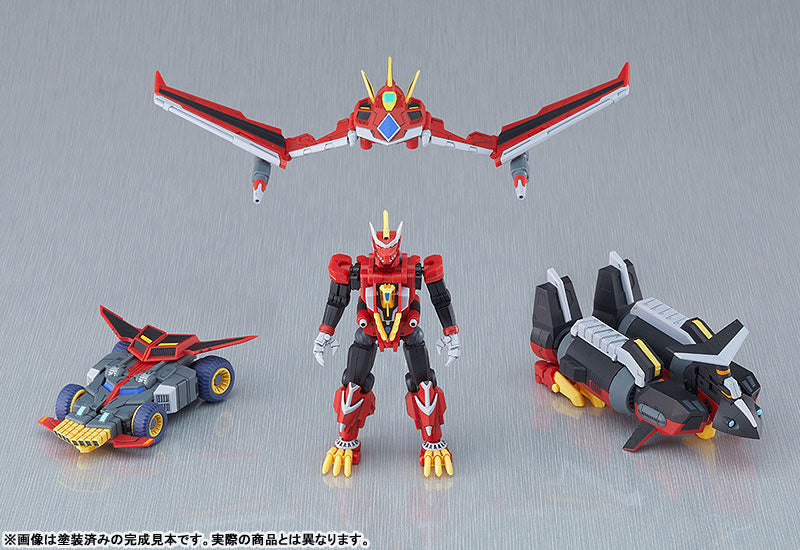 PRE ORDER – MODEROID GRIDMAN UNIVERSE - ROGUE KAISER GRIDMAN