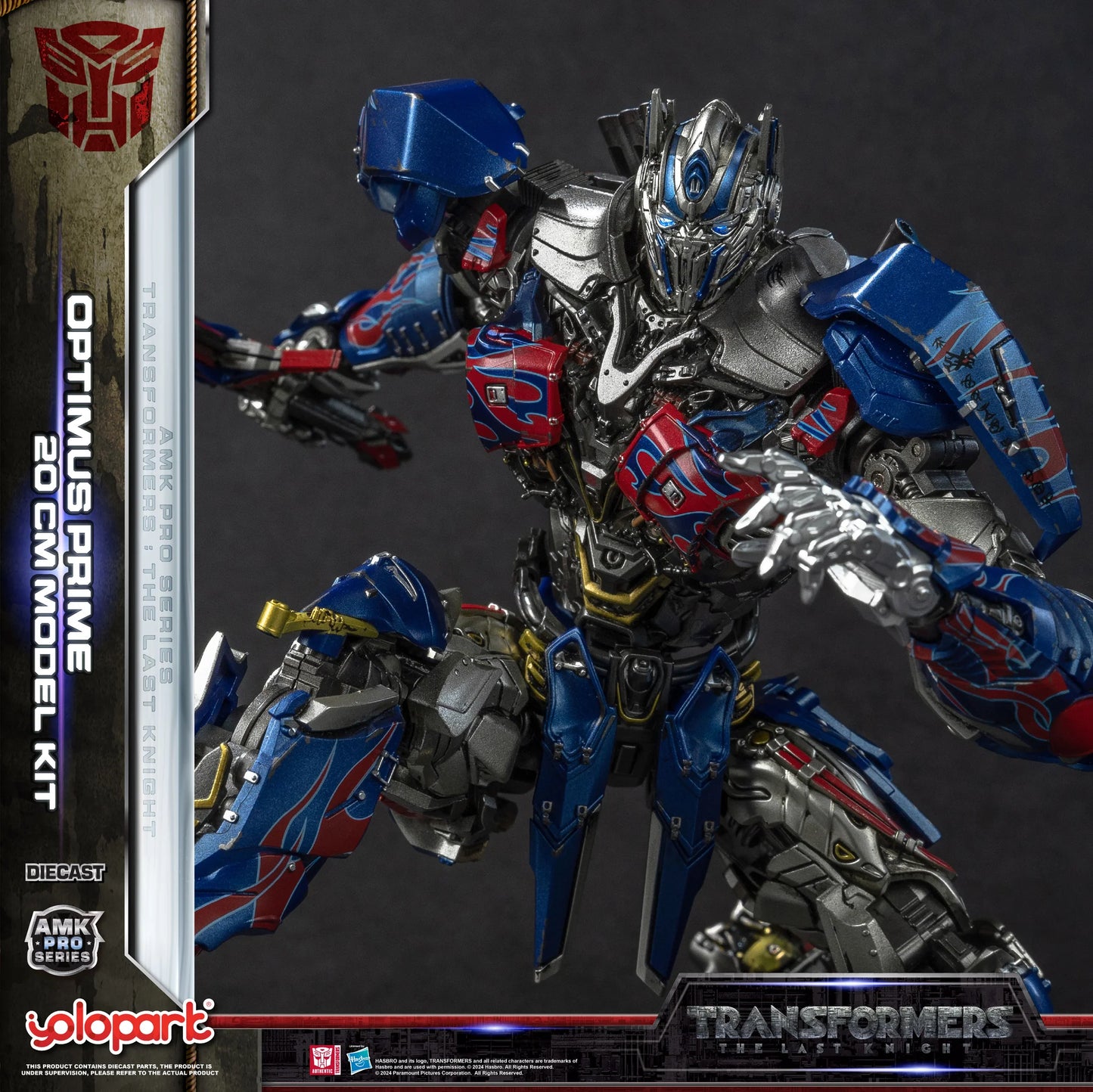 PRE ORDER – TRANSFORMERS: AMK PRO SERIES 20CM OPTIMUS PRIME MODEL KIT