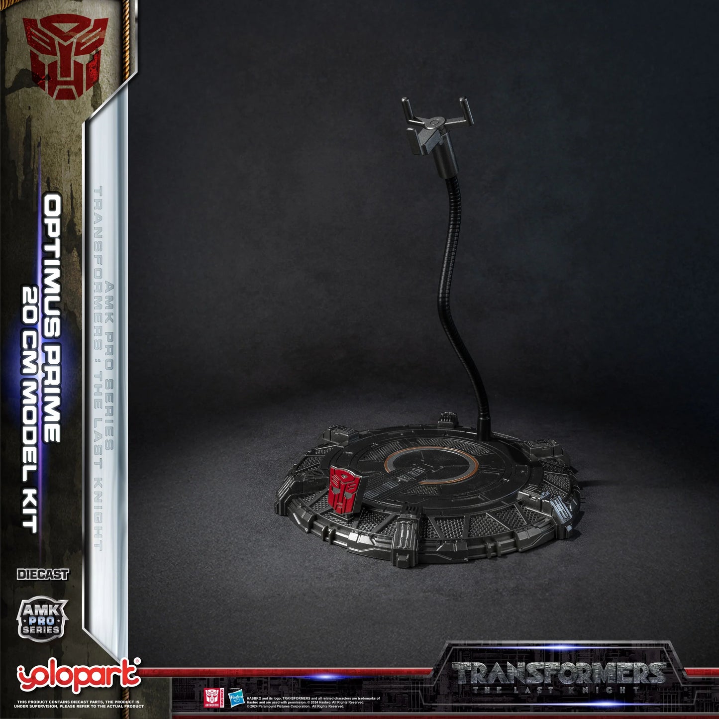 PRE ORDER – TRANSFORMERS: AMK PRO SERIES 20CM OPTIMUS PRIME MODEL KIT