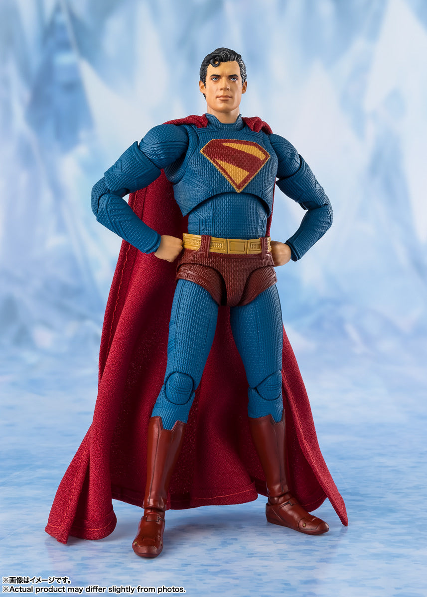 PRE ORDER – S.H.FIGUARTS SUPERMAN - SUPERMAN