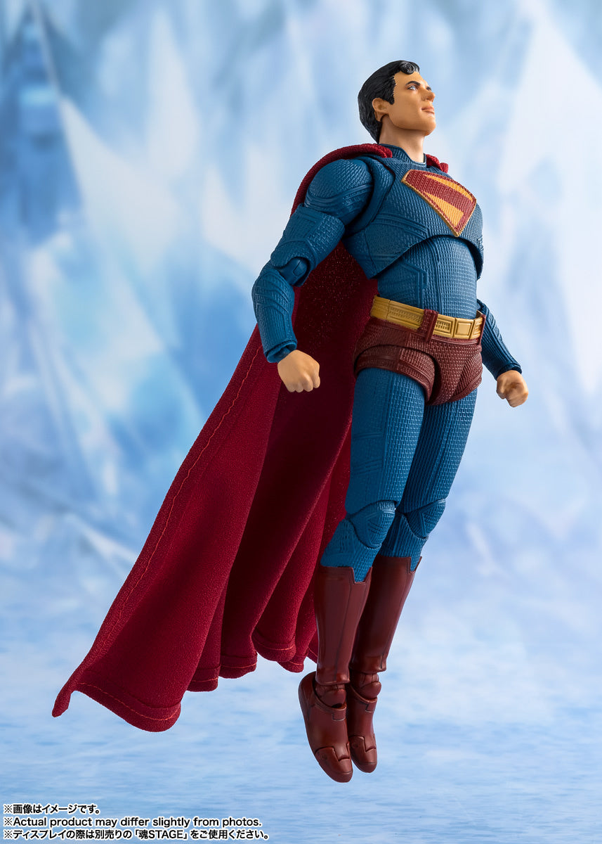 PRE ORDER – S.H.FIGUARTS SUPERMAN - SUPERMAN