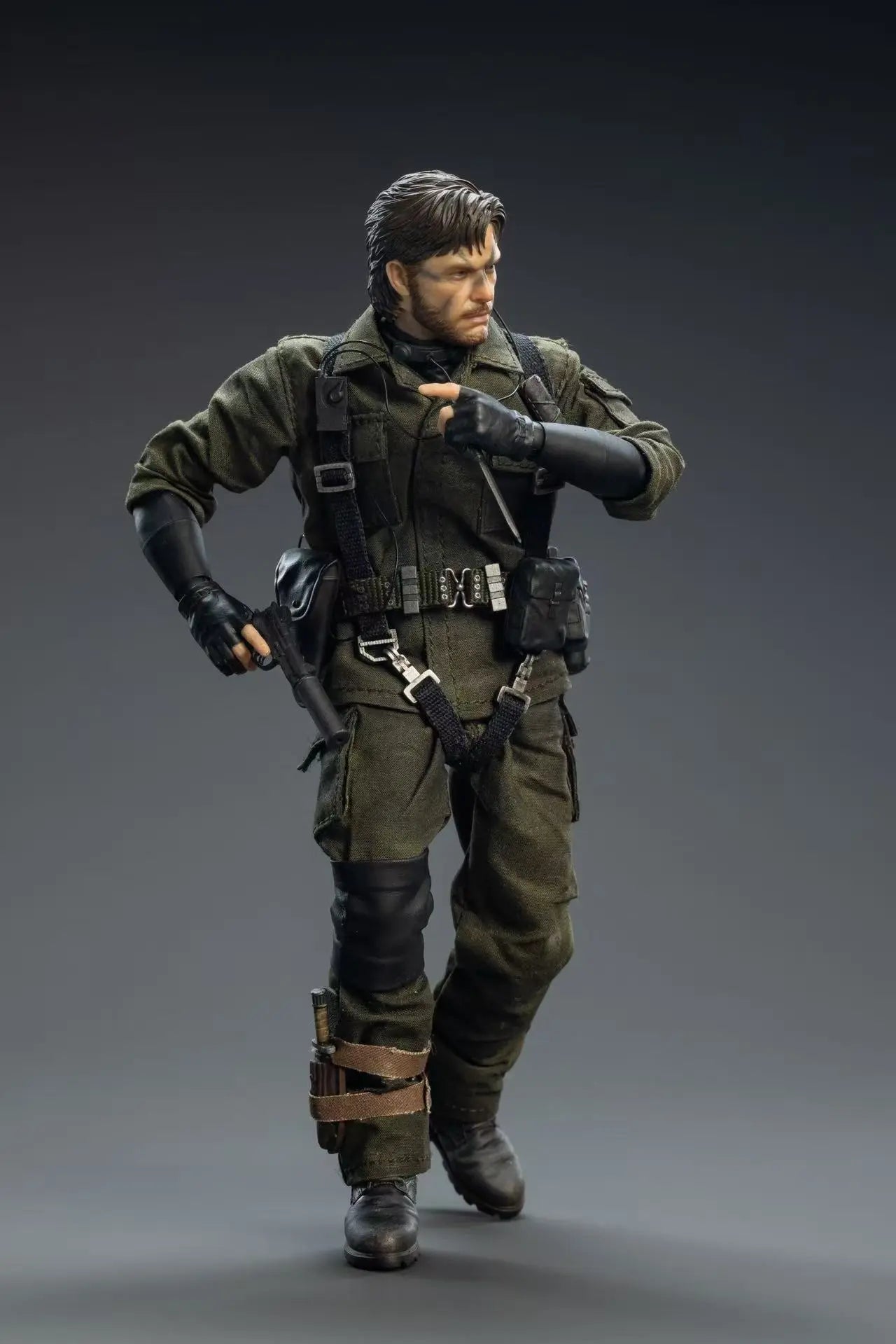 PRE ORDER – 1/12 VIPER AGENT DELUXE - METAL GEAR SOLID SNAKE