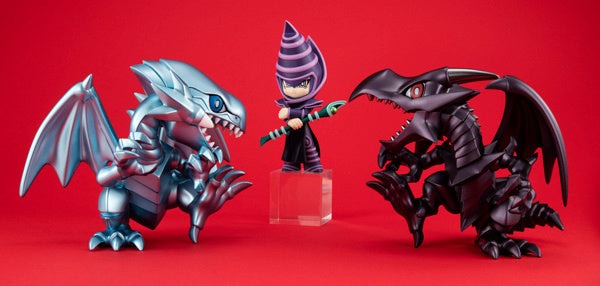 PRE ORDER – MEGATOON YU-GI-OH! DUEL MONSTERS RED EYES BLACK DRAGON &THE WINGED DRAGON OF RA SET 【WITH GIFT】