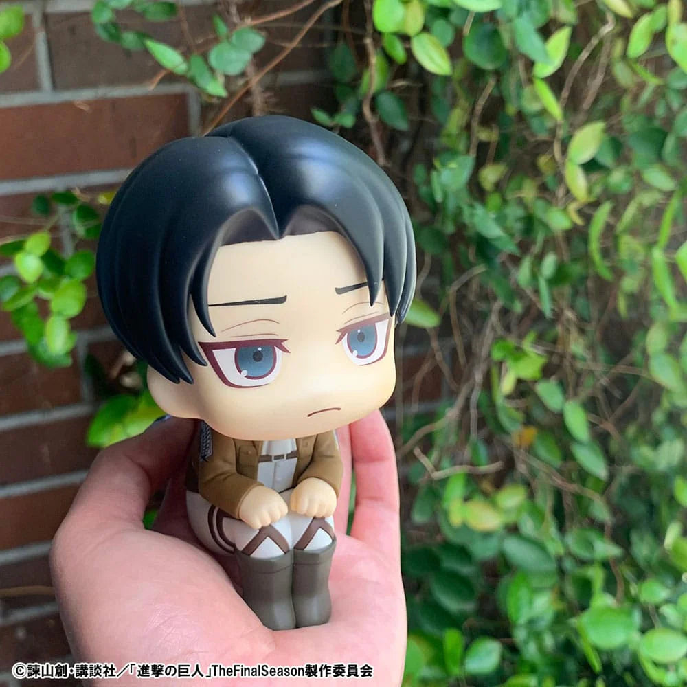 PRE ORDER – LOOKUP ATTACK ON TITAN ELLEN JAEGER & LEVI SET 【WITH GIFT】