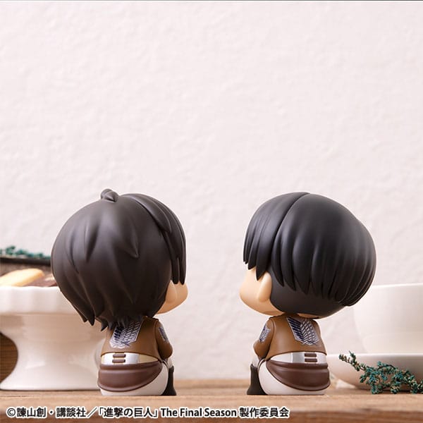 PRE ORDER – LOOKUP ATTACK ON TITAN ELLEN JAEGER & LEVI SET 【WITH GIFT】