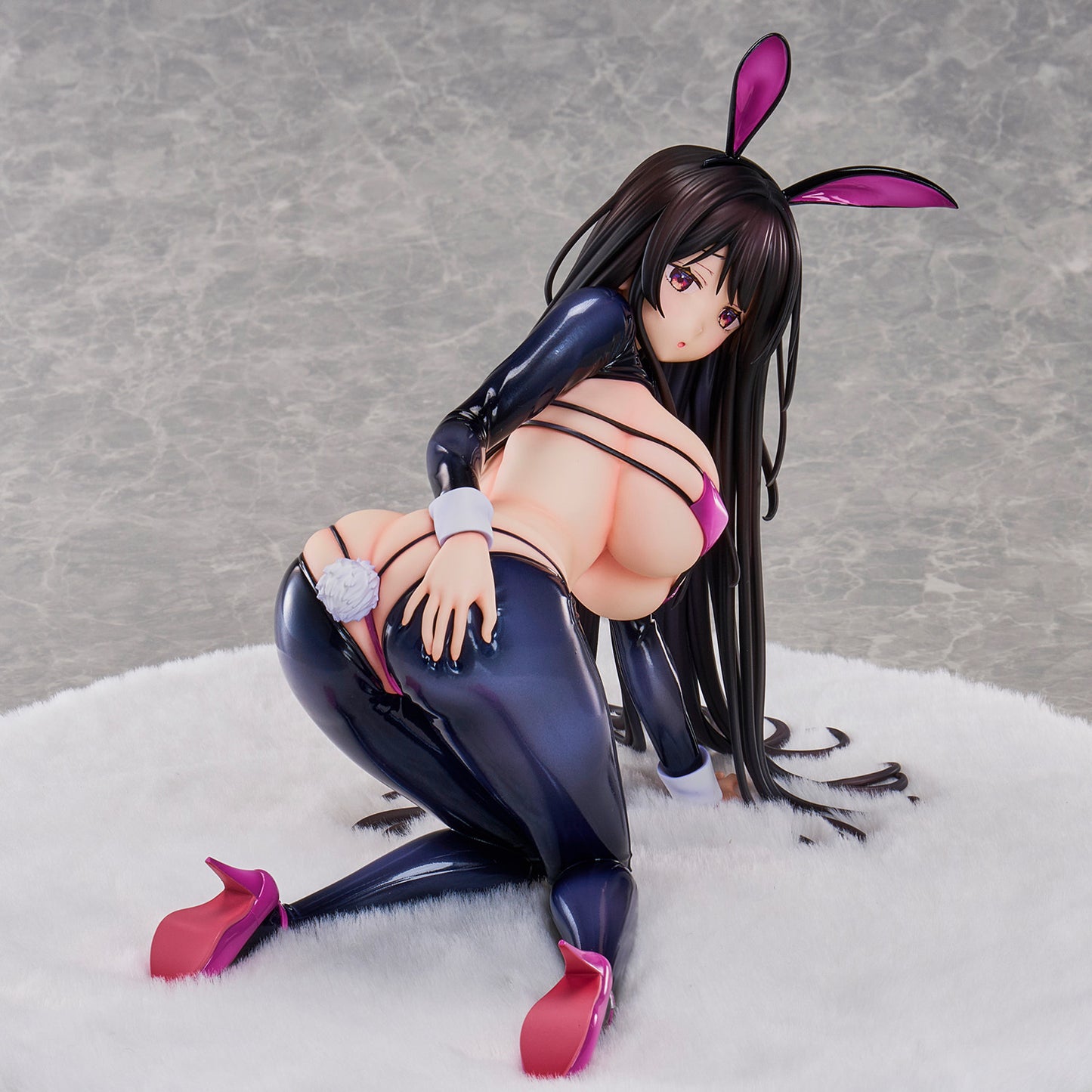 PRE ORDER – HIRARI ILLUSTRATION REVERSE BUNNY