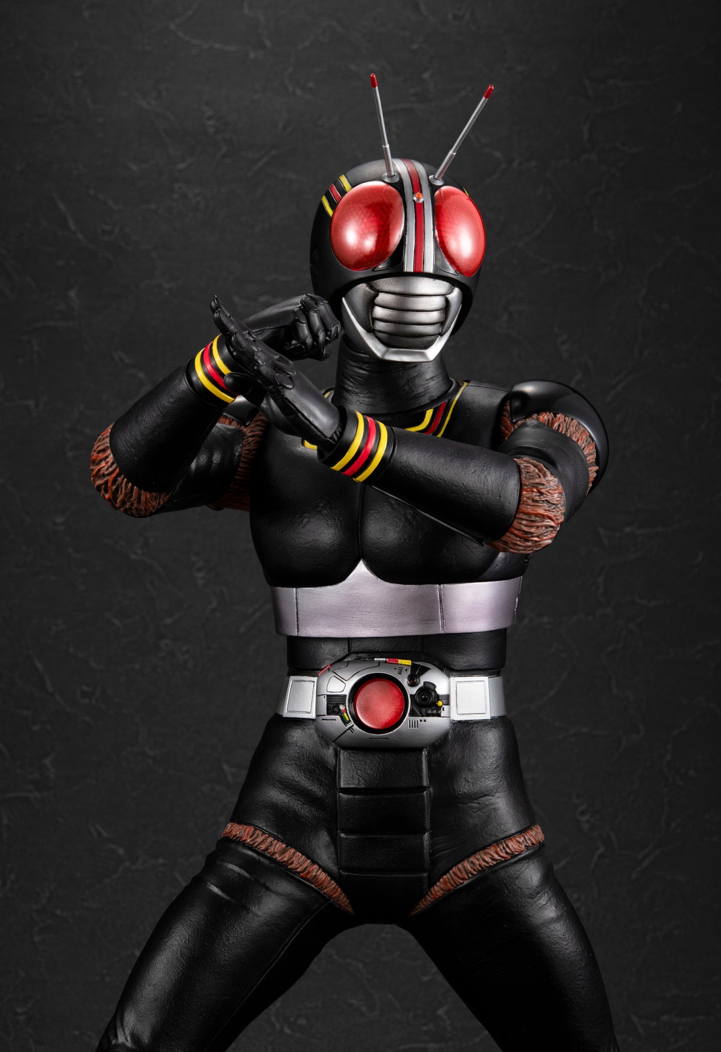 PRE ORDER – ULTIMATE ARTICLE KAMEN RIDER BLACK