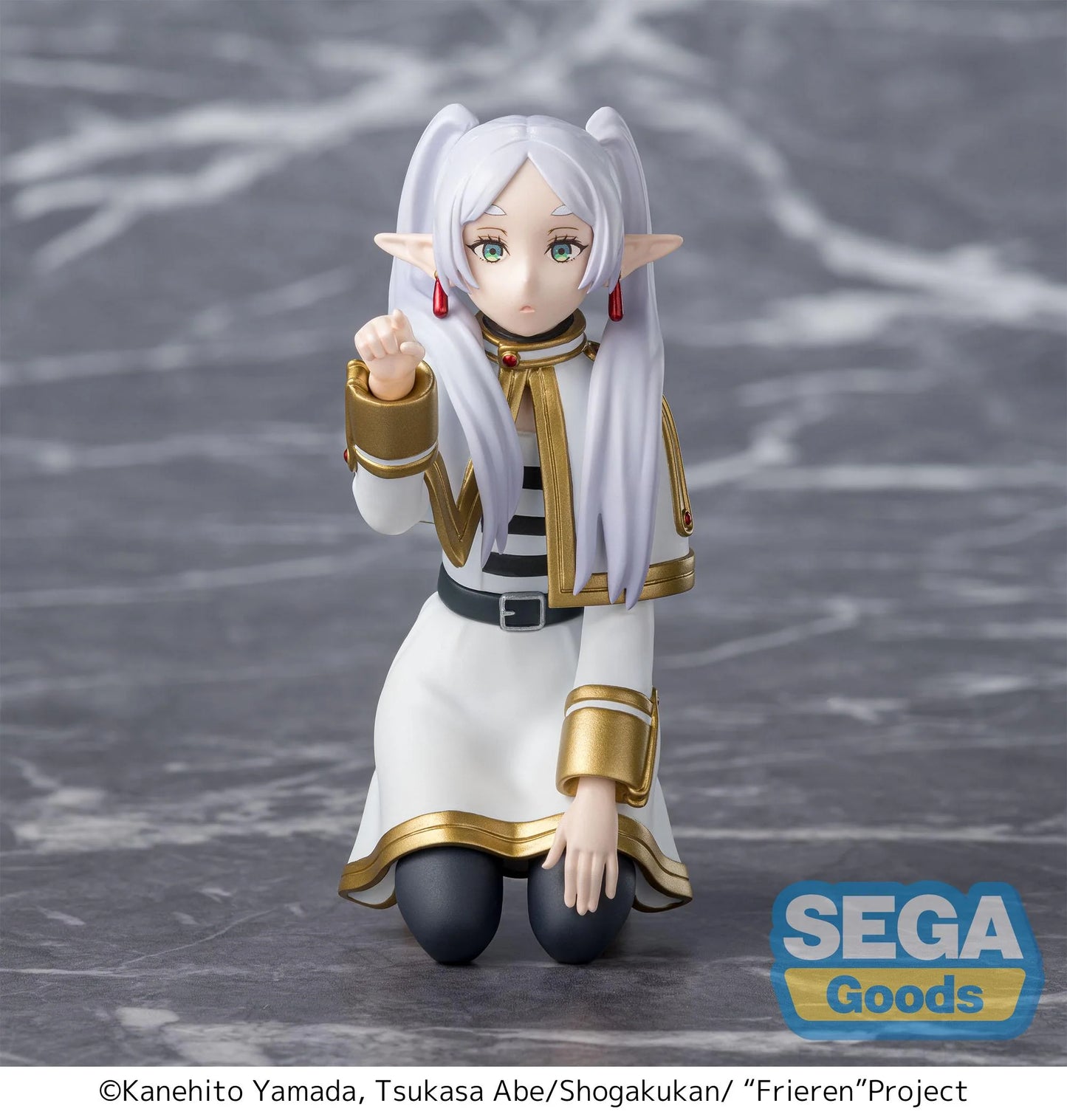 PRE ORDER – FRIEREN: BEYOND JOURNEY'S END - PM PERCHING FIGURE - FRIEREN ~ FRIEREN POKING SOMETHING