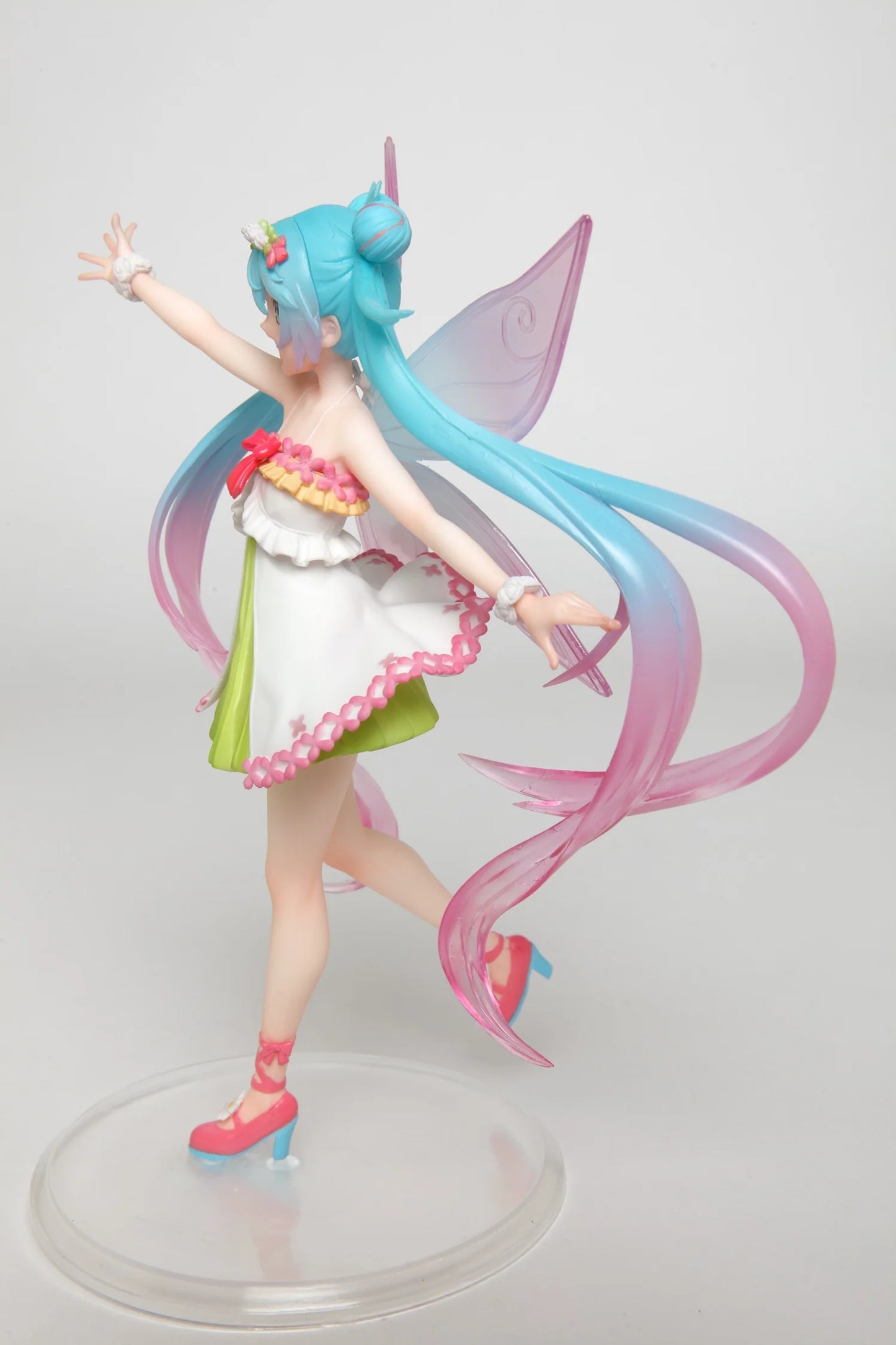 PRE ORDER – HATSUNE MIKU FIGURE 3RD SEASON SPRING VER. (REISSUE）