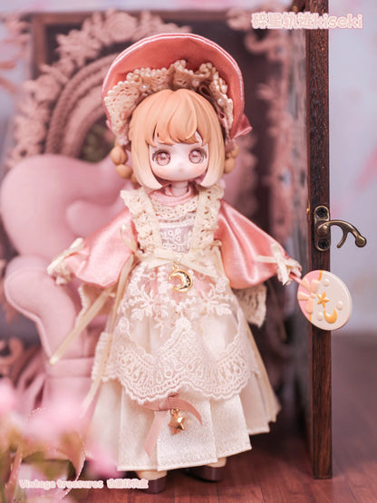 PRE ORDER – VINTAGE TREASURES - ANTIQUE GIFT BOX (SET OF 8)