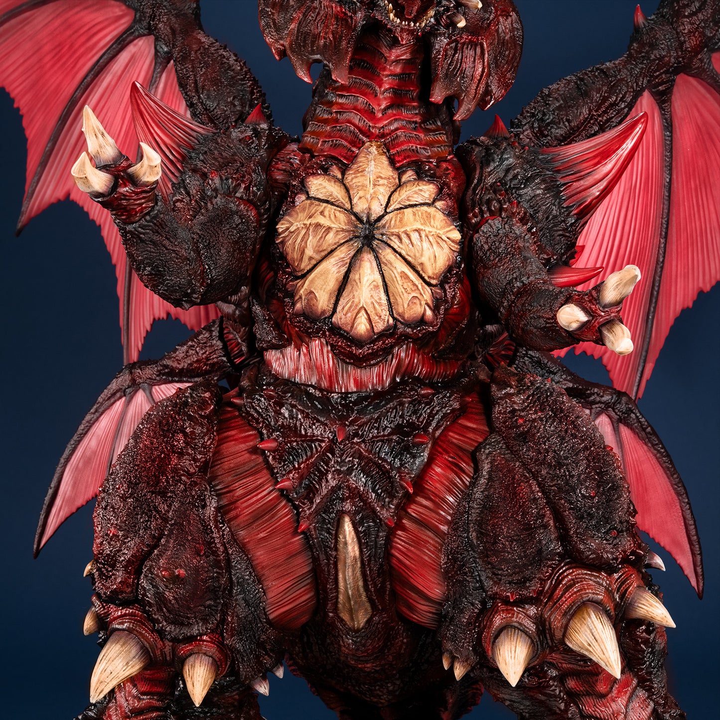 PRE ORDER – UA MONSTERS DESTOROYAH (PERFECT FORM)