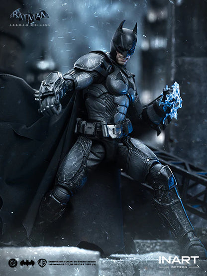 PRE ORDER – BATMAN: ARKHAM ORIGINS – BATMAN (BATTLE DAMAGED VERSION) ACTION FIGURE
