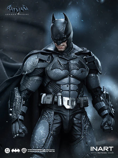 PRE ORDER – BATMAN: ARKHAM ORIGINS – BATMAN (BATTLE DAMAGED VERSION) ACTION FIGURE