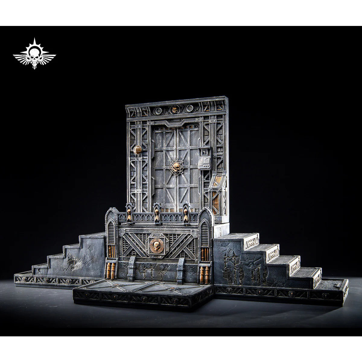 PRE ORDER – WARHAMMER SERIES BRO-STYLE MOUNTAIN DIORAMA HIVE CITY VERSION GT004C