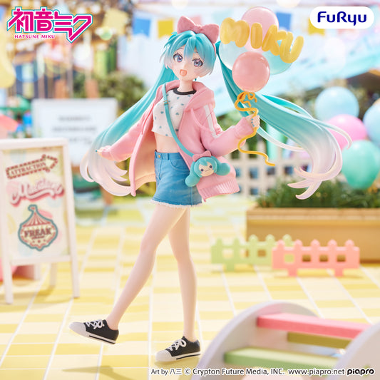 PRE ORDER – HATSUNE MIKU MUCHUTE FIGURE - THEME PARK DATE VER.