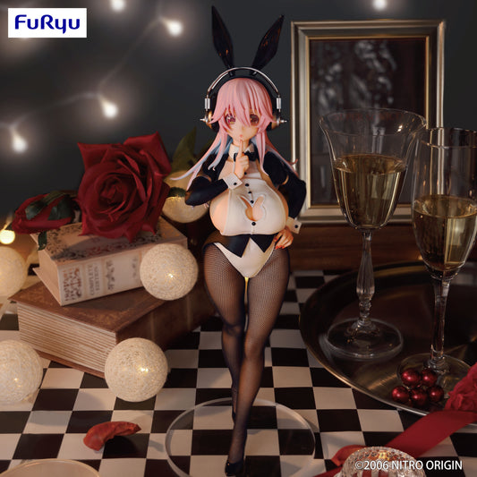 PRE ORDER – SUPER SONICO BICUTE BUNNIES FIGURE - NEWLY DRAWN COSTUME TAILCOAT VER.