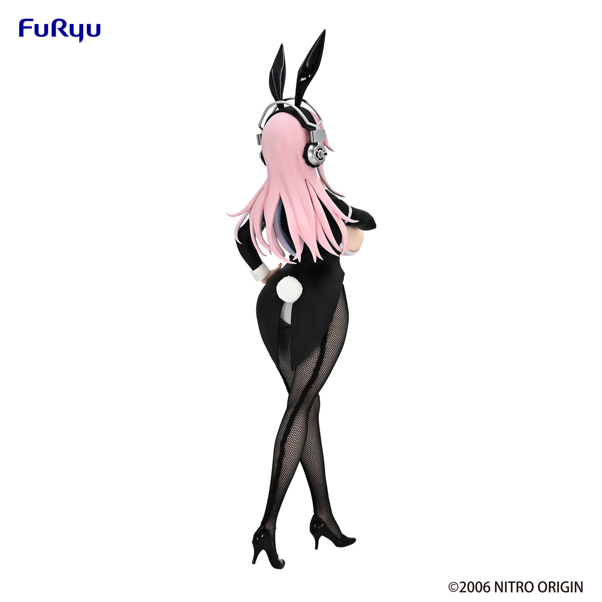 PRE ORDER – SUPER SONICO BICUTE BUNNIES FIGURE - NEWLY DRAWN COSTUME TAILCOAT VER.