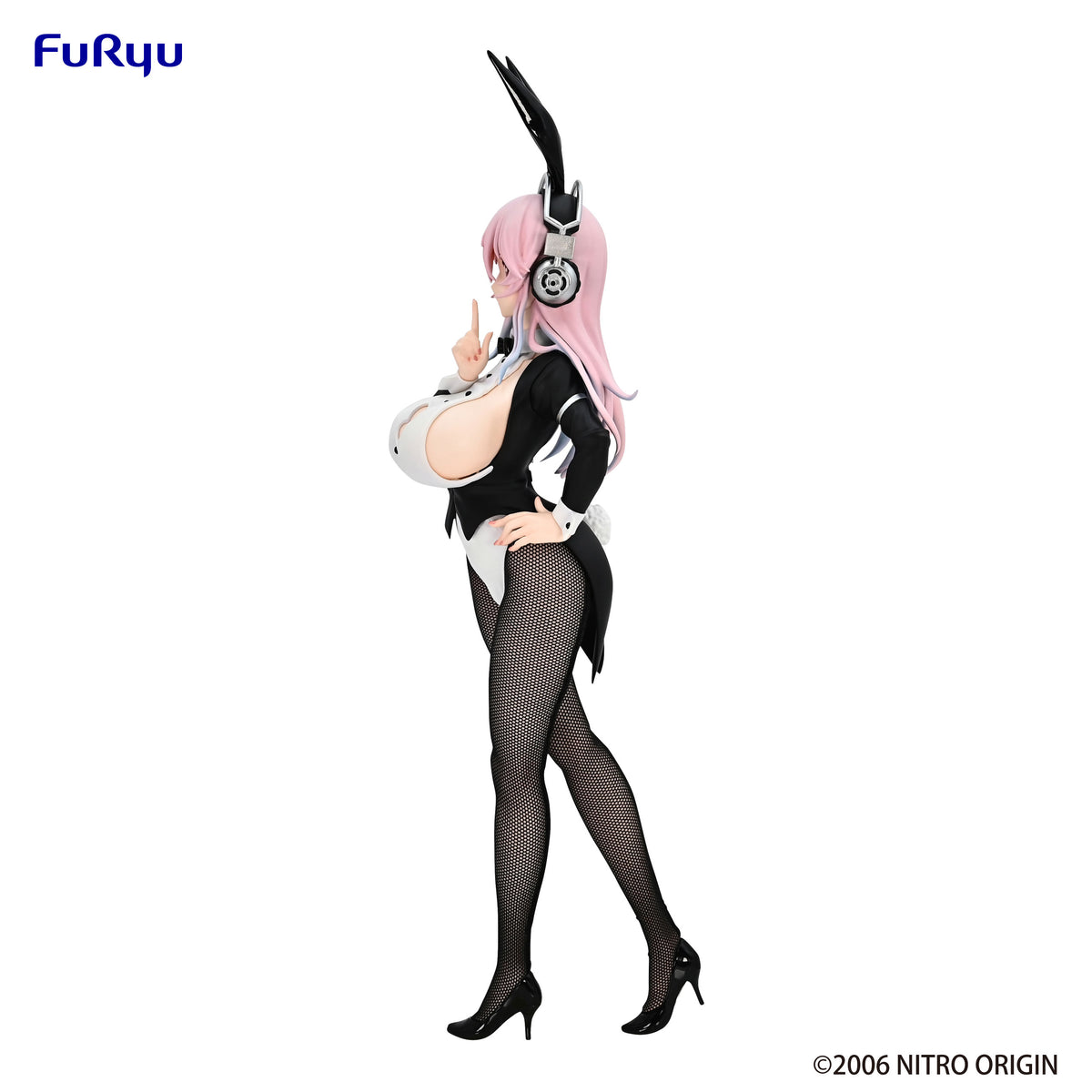 PRE ORDER – SUPER SONICO BICUTE BUNNIES FIGURE - NEWLY DRAWN COSTUME TAILCOAT VER.