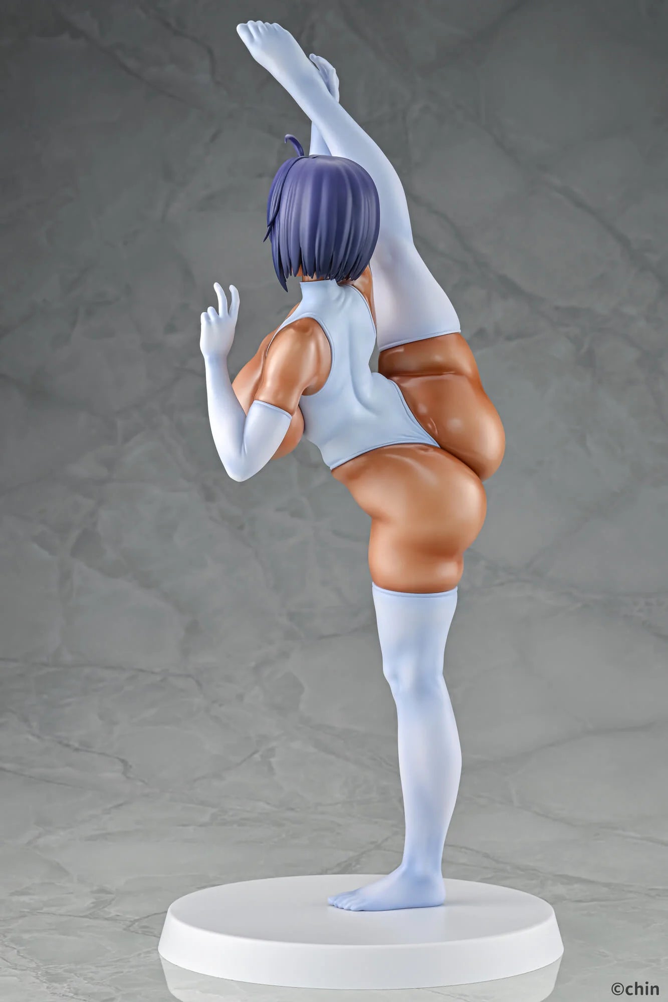 PRE ORDER – [18+] 1/5 INDECENT PROPOSAL FOR THE SWIM TEAM CAPTAIN - MARINA HISIMORI SUNTUN VER.